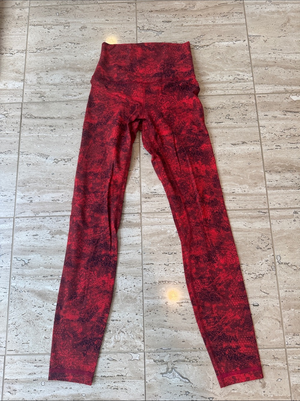 lululemon athletica Red/Black Patterned High-Rise Leggings Size 2